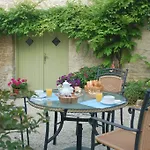 Du Donjon Hotel