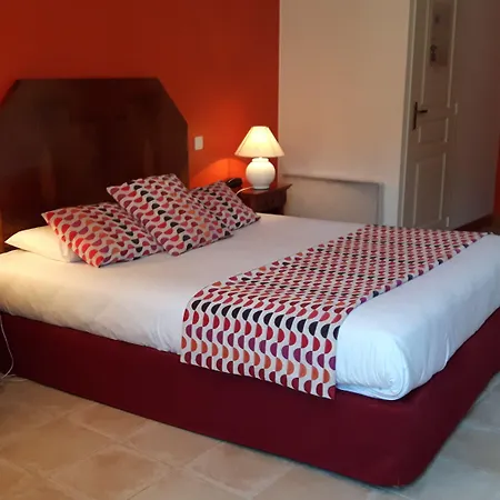 Du Donjon 3* Aulnay (Charente-Maritime)