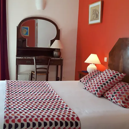 Du Donjon 3* Aulnay (Charente-Maritime)