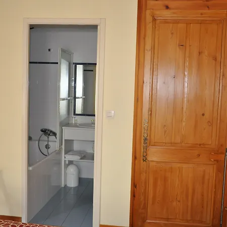 Hotel Du Donjon 3*
