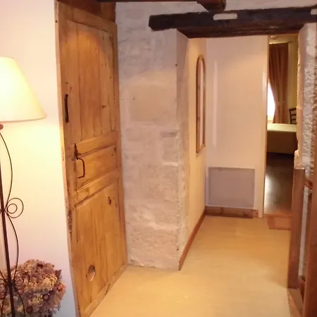 Du Donjon Hotel 3*