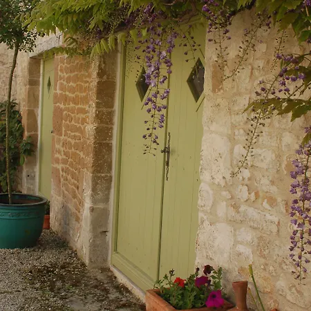 Du Donjon 호텔 Aulnay (Charente-Maritime)