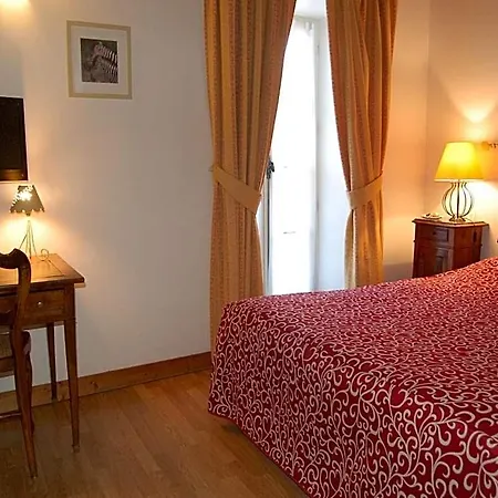 Du Donjon 3* Aulnay (Charente-Maritime)