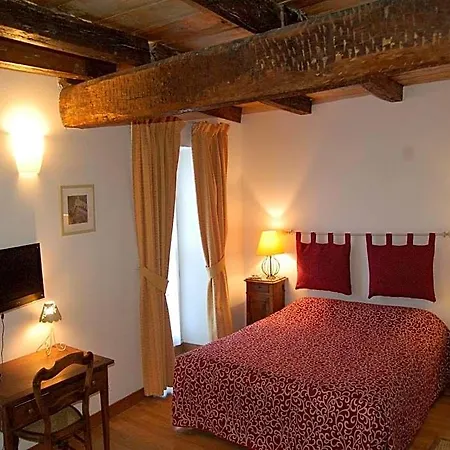 Hotel Du Donjon 3*