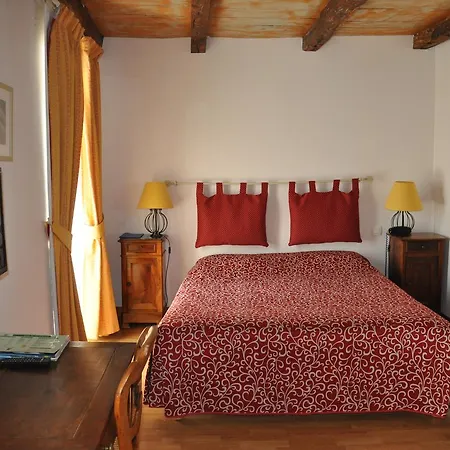 Hotel Du Donjon 3*