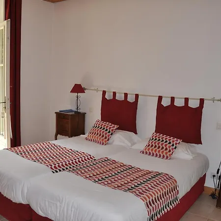 Du Donjon 3* Aulnay (Charente-Maritime)
