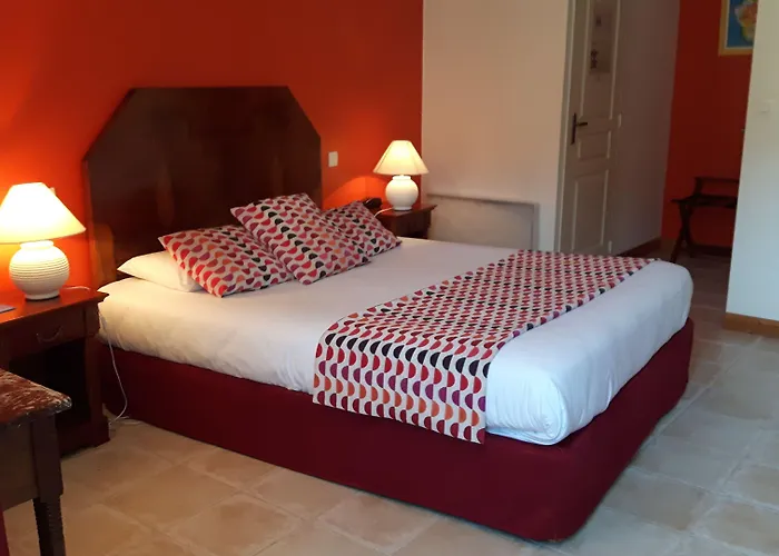 Du Donjon 3* Aulnay (Charente-Maritime)