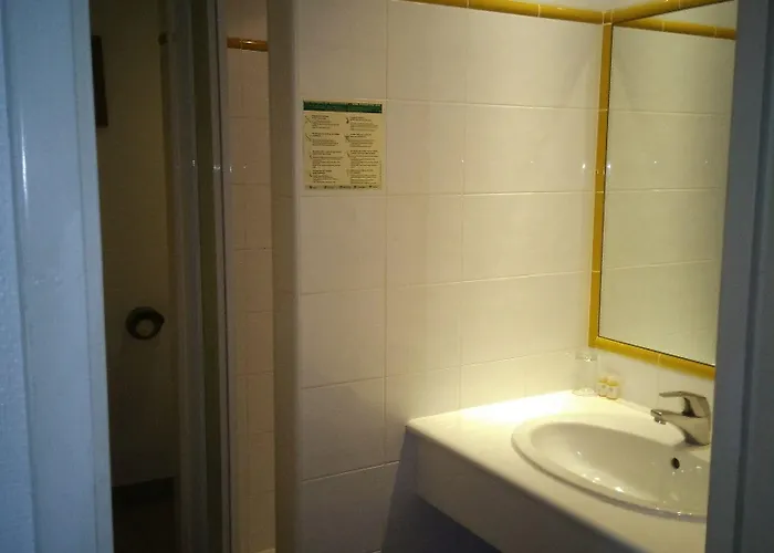 Du Donjon Hotel Aulnay (Charente-Maritime)