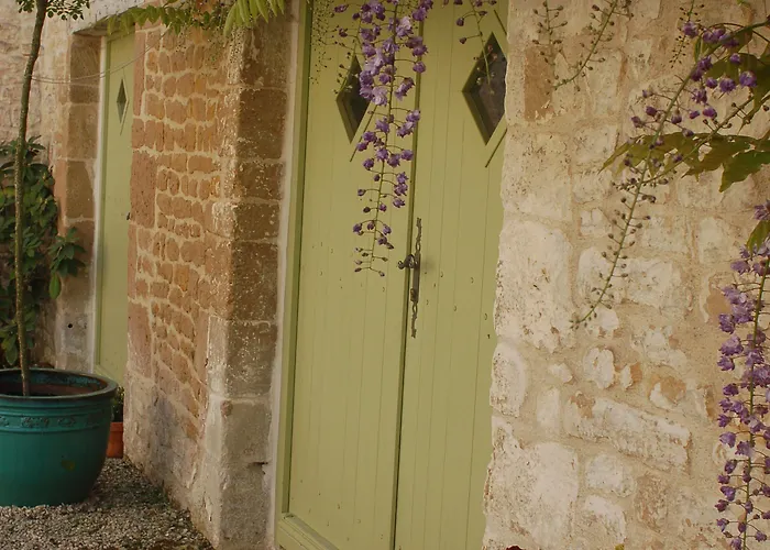 Du Donjon Hotel Aulnay (Charente-Maritime)